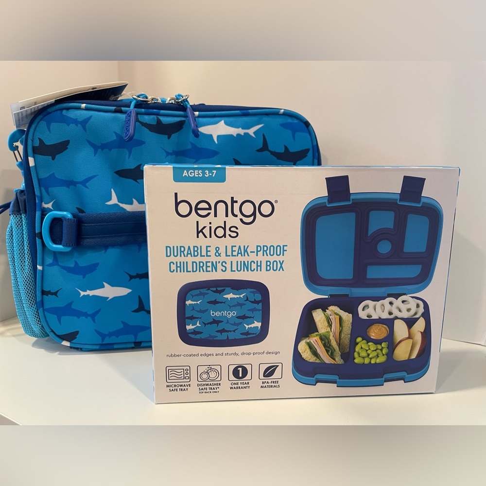 Bentgo Lunch Bento Box/ Matching Bag Kids‎ 2 Piece Deluxe Set Blue Shark print